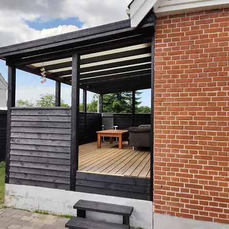 빌라 Bjergby 히링