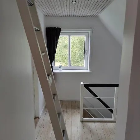 Bjergby Villa *
