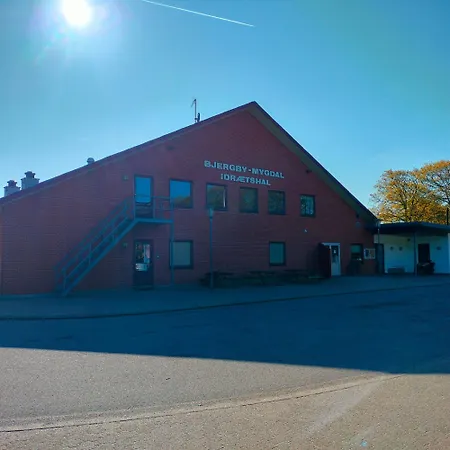 Bjergby * Hjorring